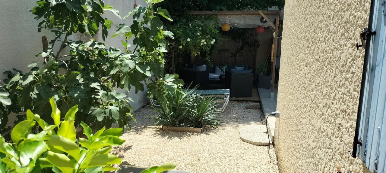 Studio Pour Location Vacances A La Semaine Avinhão Exterior foto